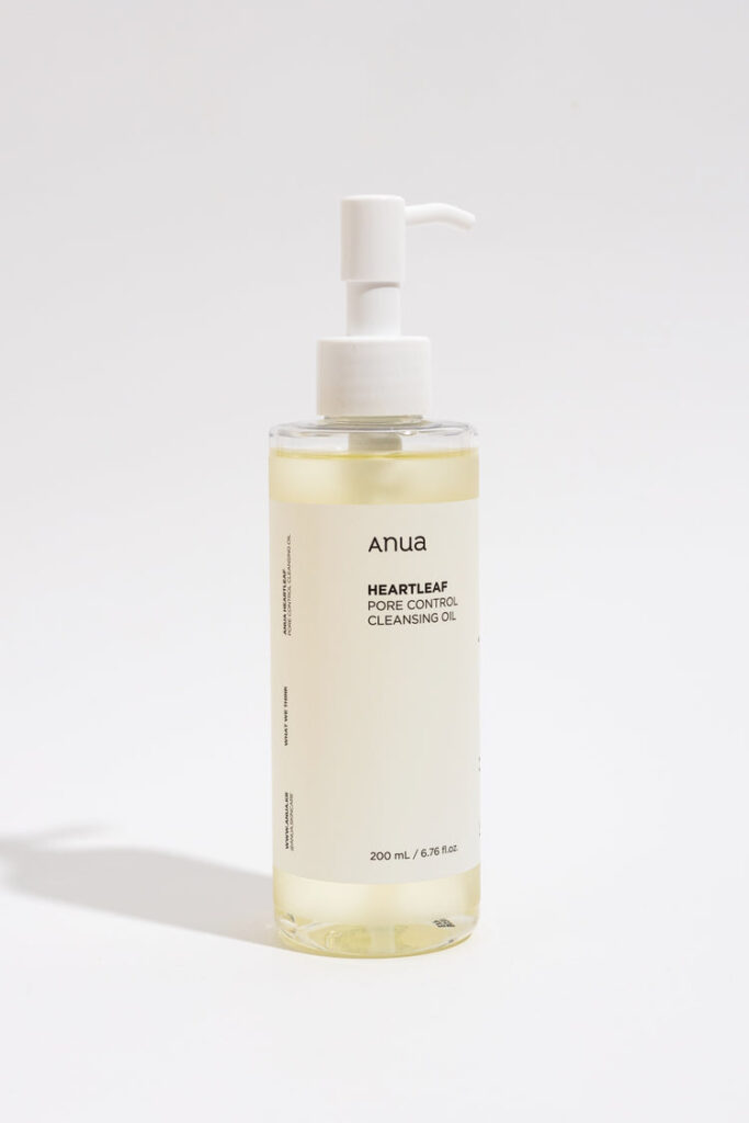 Anua Heartleaf Pore Control Cleansing Oil – Gentle, Pore-Clearing Hydration